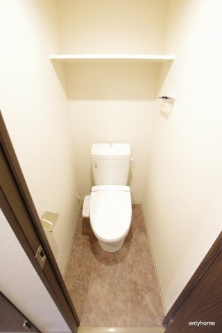 プレサンス松屋町ヴェルデス 仲介手数料無料のトイレ