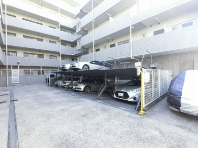 【駐車場】 | エクシード鶴見 | 機械式駐車場です。
