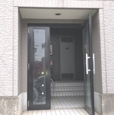 【エントランス】 | Gティファニー | ゆとりのあるエントランスです