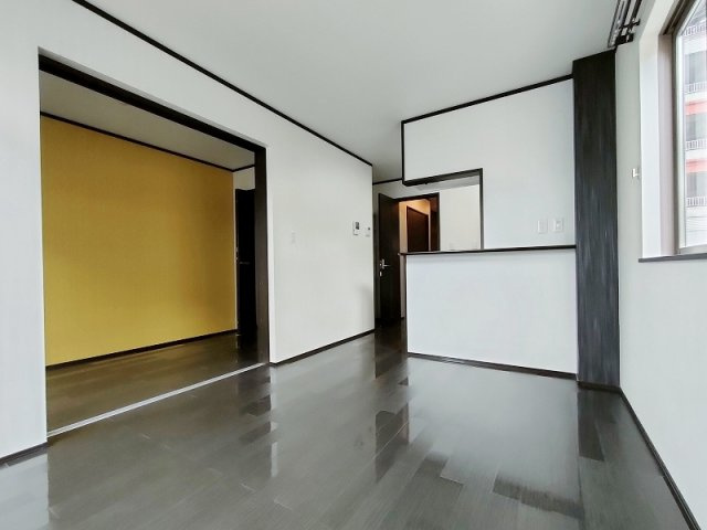 ロジェコンフォールの居間・リビング