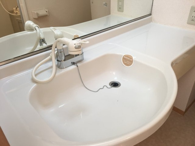 【洗面所】 | カンパーニュ黒岡Ⅱ | 便利な洗髪洗面化粧台★