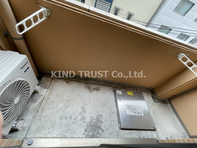 ミア・カーサ与力町のバルコニー