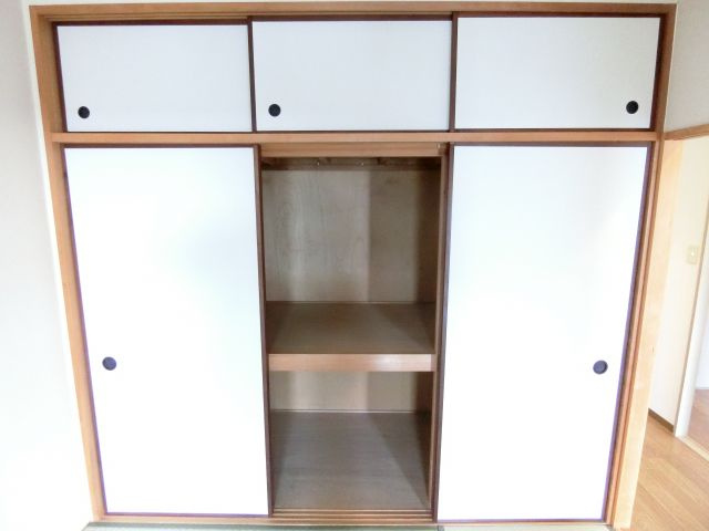 ボナージュ石橋の収納