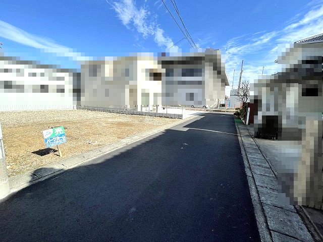 土佐市高岡町甲の外観|西側から東向きに撮影