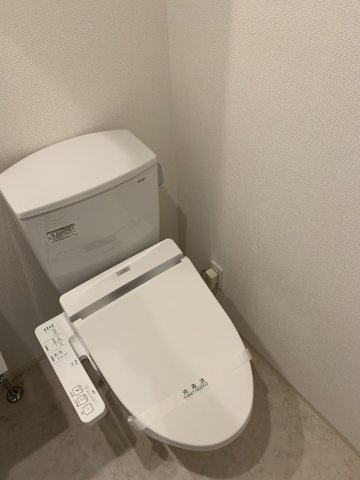 APRILE南森町のトイレ|トイレもきれいです