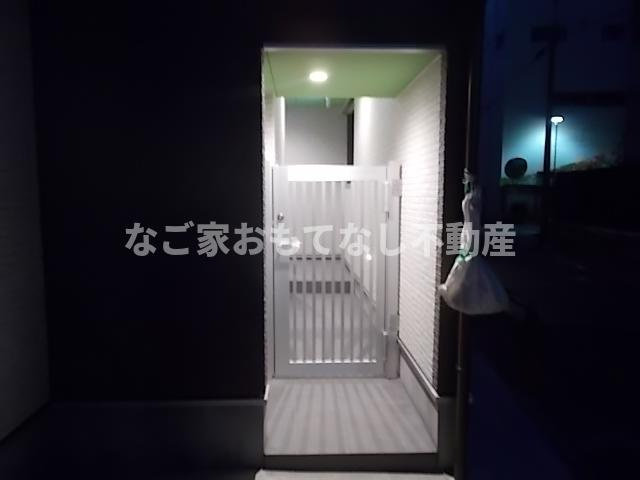 【エントランス】 | ハーフス平安通