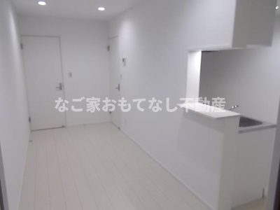 【居間・リビング】 | ハーフス平安通 | 同型タイプ
