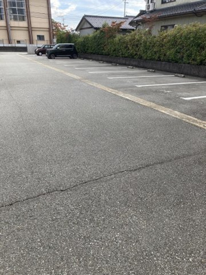 【駐車場】 | ルナ・ガーデン