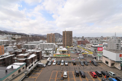 【展望】 | ヴェルビュ伏見アクロポリス | 洋室側のバルコニーからの眺望です。