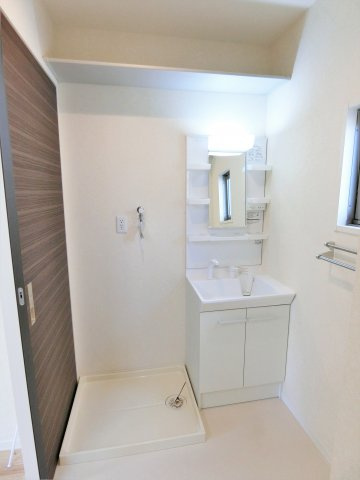 プリムローズ壱番館の洗面所