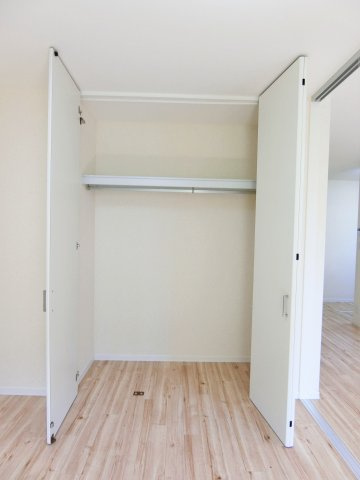 プリムローズ壱番館の収納