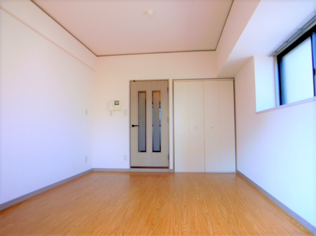 【居間・リビング】 | ダイナコート久留米本町 | 物件の内装です