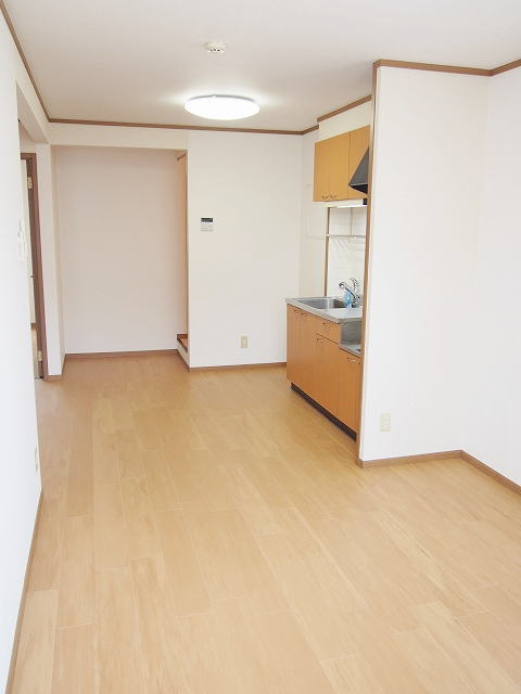 WEST SIDE HILL Ａの内装