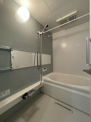 【浴室】 | ラ・ヴィエルジュⅡ【SHM】 | 追い焚き機能・浴室暖房乾燥機付きバスルーム♪お風呂に浸かって一日の疲れもすっきりリフレッシュ♪