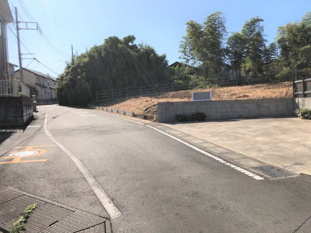 埼玉県坂戸市堀込売地♪建築条件付♪の前面道路含む現地写真