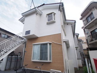 【外観】 | 外観　リフォーム済です。