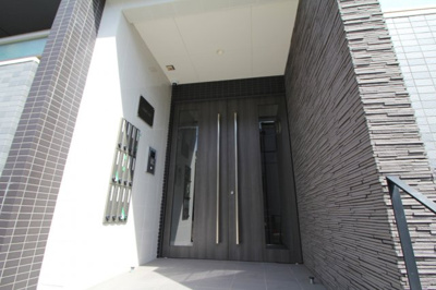 【エントランス】 | ベルキューブ