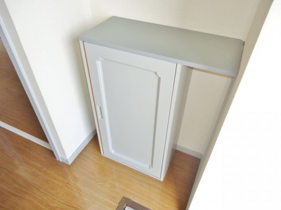 【玄関】 | エーライン泉　Ｂ | シューズボックス付き