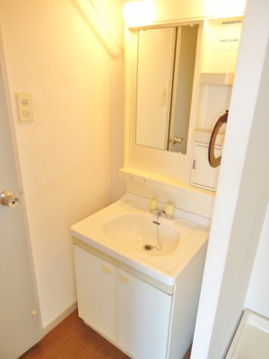 【洗面所】 | エーライン泉　Ｂ | 独立洗面台