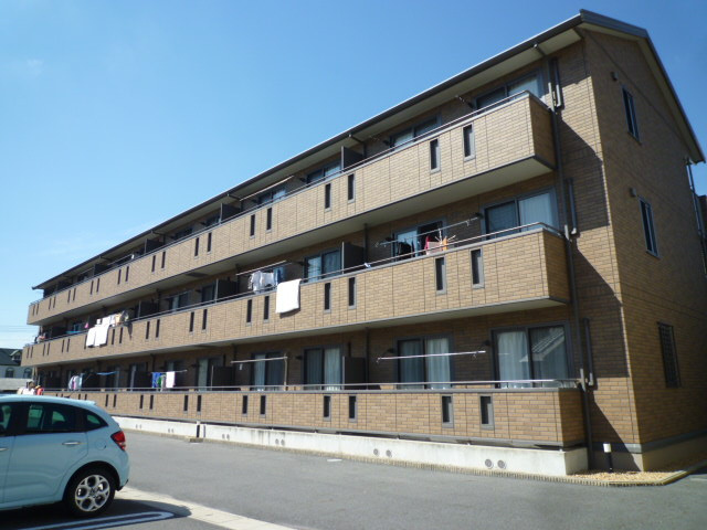 ファミーユ昭和