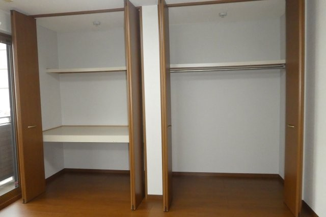 ファミーユ昭和の収納