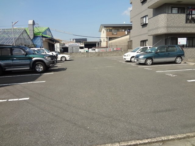 パシフィックパーク【キャッシュバック対象物件】の駐車場
