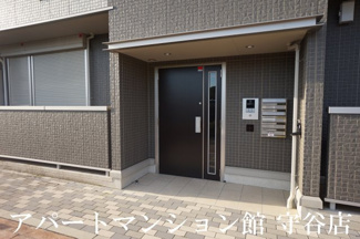【エントランス】
