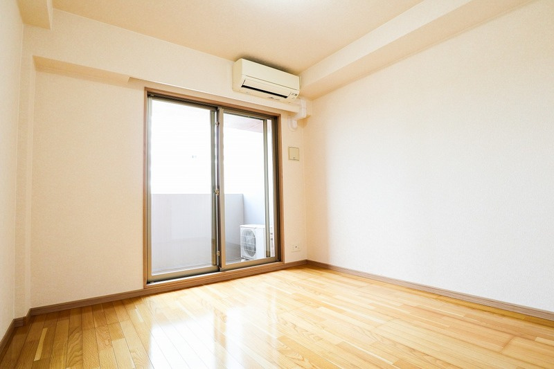 サヴォイグランデウォーターサイド　12階の居間・リビング|別号室のものです。現状優先になります。