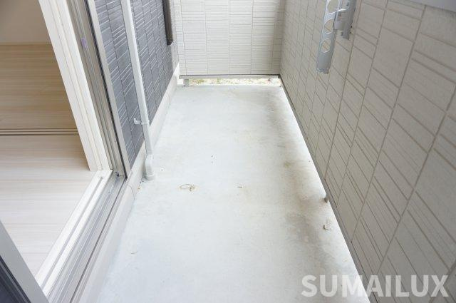 熊本市東区新南部２丁目のアパートのバルコニー