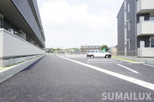 熊本市東区新南部２丁目のアパートの駐車場