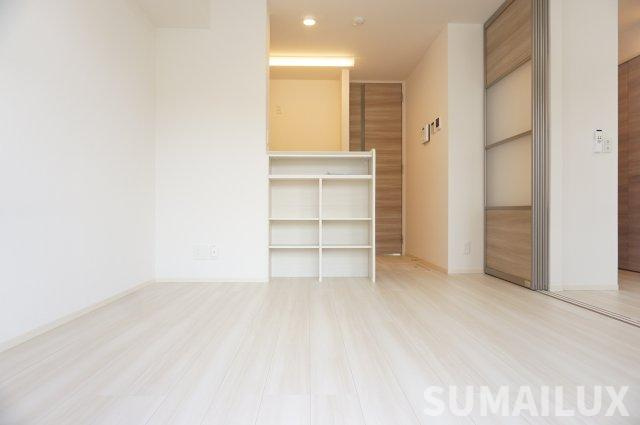 熊本市東区新南部２丁目のアパートの居間・リビング