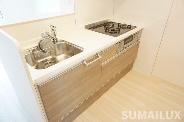 熊本市東区新南部２丁目のアパートのキッチン