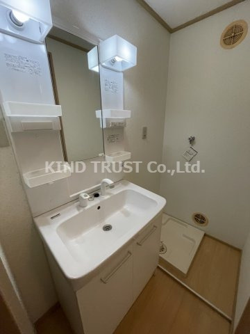 三恵グランドハイツの洗面所