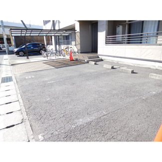 【駐車場】 | フォブールキュア井上・