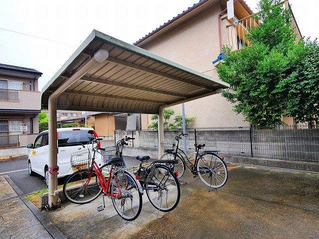 アルカザーレMのその他共用部分|駐輪場です