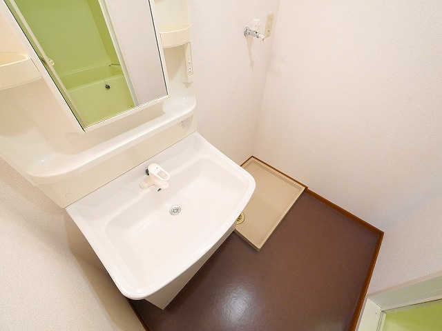 アルカザーレMの洗面所|忙しい朝には欠かせない洗面所です