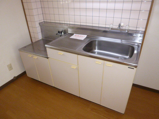 ニューシティ守上Ｂのキッチン
