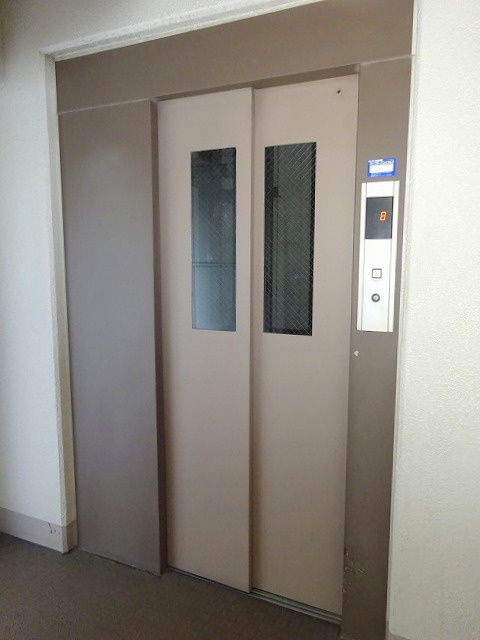 モアステージ吉川ライネスハイムC棟のその他共用部分|エレベーター完備です。