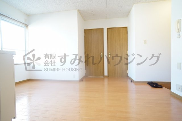 サンハイツの居間・リビング