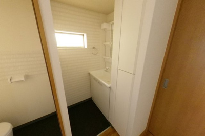 【洗面所】 | 庄田町貸家 | ２階にも洗面所あり