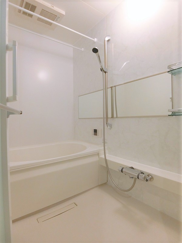 ディアコート盛岡の浴室