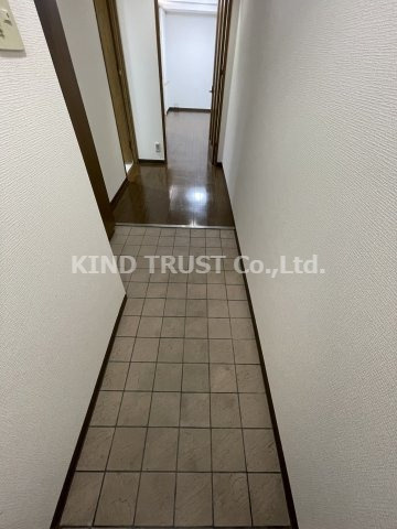 シーサXの玄関|明るい玄関です