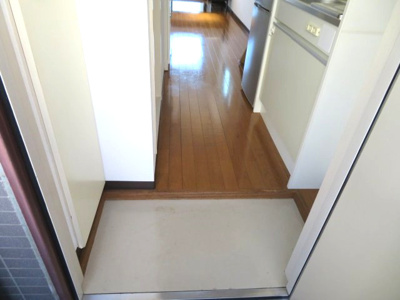 【玄関】 | マンションソーキⅡ | ※内装写真は201号室のものです