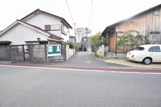 【前面道路含む現地写真】 | 現地見学や資料請求などお気軽にお問合わせ下さい
周辺環境とあわせて現地ご案内致します。