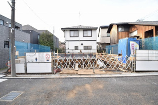 【前面道路含む現地写真】 | 現地見学や資料請求などお気軽にお問合わせ下さい
周辺環境とあわせて現地ご案内致します。