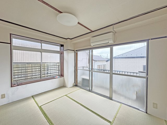 天王マンションの和室