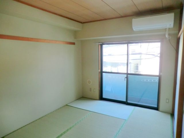 エルミ大森中央の和室