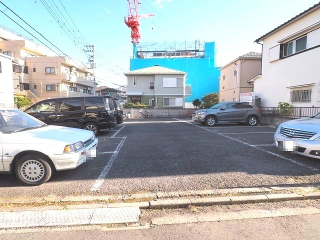富田パーキング