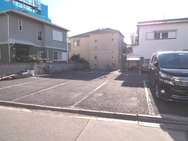 富田パーキング
