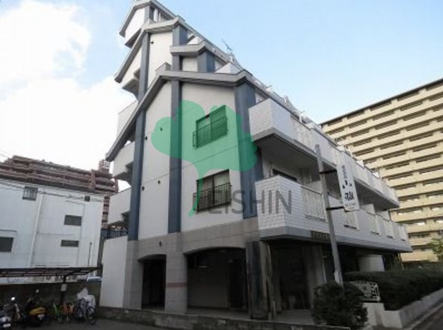 グランデ博多（博多駅まで徒歩約13分の好立地）